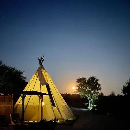 Casa Bella Teepees (adults Only) *